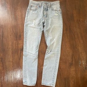 Levi’s straight jeans. Never worn!!!
